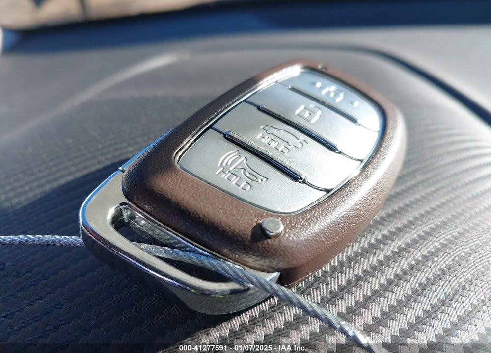 2019 HYUNDAI ELANTRA VIN: KMHD84LF0KU782812