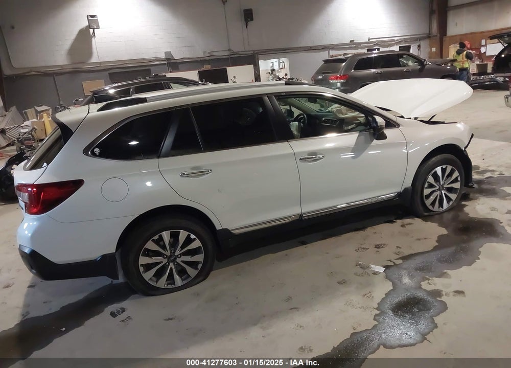 2019 SUBARU OUTBACK 2.5I TOURING VIN: 4S4BSATC4K3357564