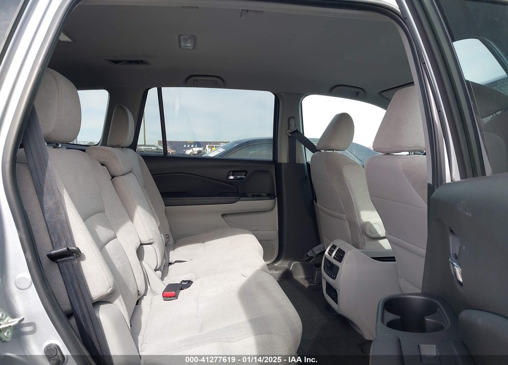 2020 HONDA PILOT VIN: 5FNYF6H37LB056638