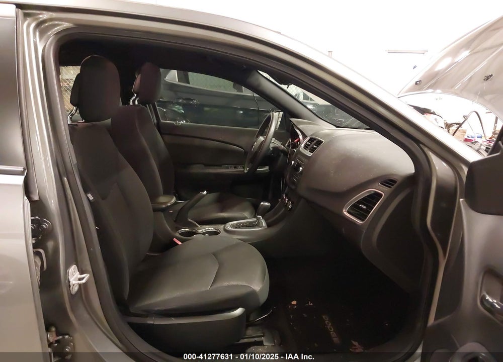 2013 DODGE AVENGER VIN: 1C3CDZAB2DN677831