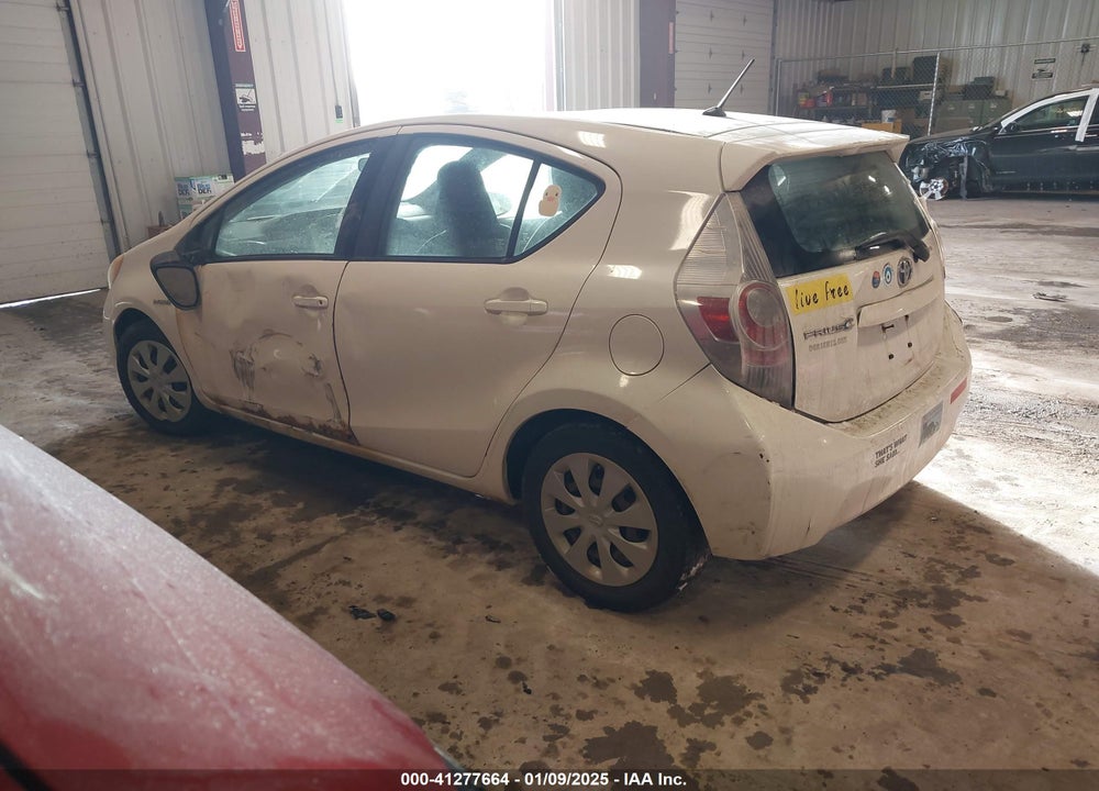 2012 TOYOTA PRIUS C ONE VIN: JTDKDTB33C1513358