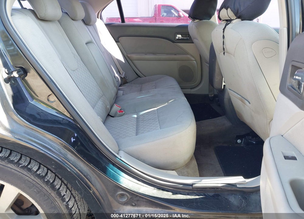 2010 FORD FUSION VIN: 3FAHP0HA7AR269809