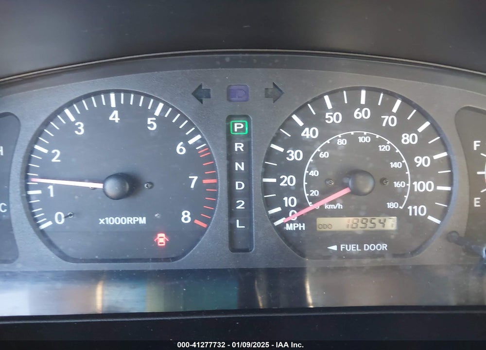 1998 TOYOTA SIENNA XLE VIN: 4T3ZF13C6WU029251