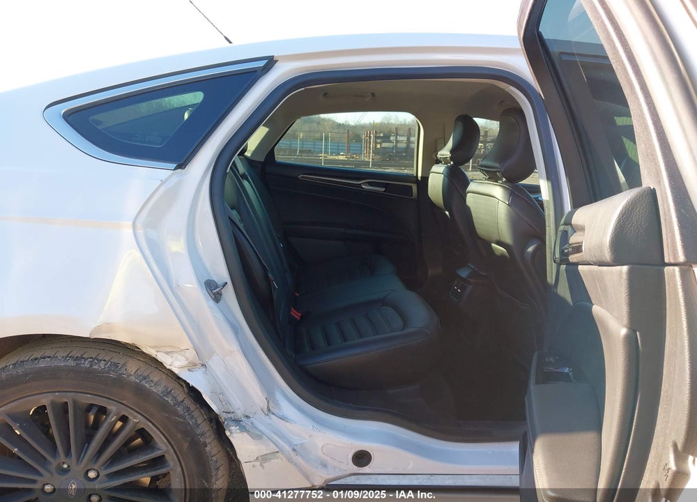 2016 FORD FUSION VIN: 3FA6P0HD6GR190318
