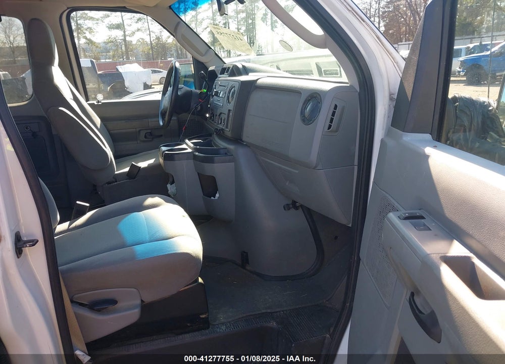 2011 FORD E-350 SUPER DUTY XLT VIN: 1FBNE3BL2BDB12993