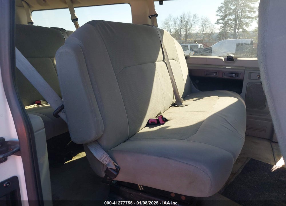 2011 FORD E-350 SUPER DUTY XLT VIN: 1FBNE3BL2BDB12993