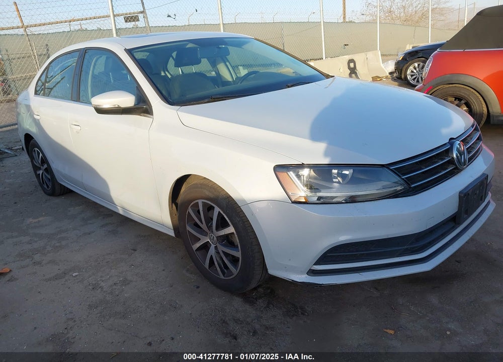 2017 VOLKSWAGEN JETTA 1.4T SE VIN: 3VWDB7AJ0HM368664