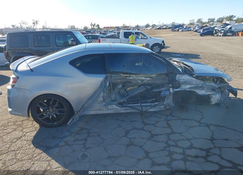 2014 SCION TC 10 SERIES VIN: JTKJF5C76E3069251