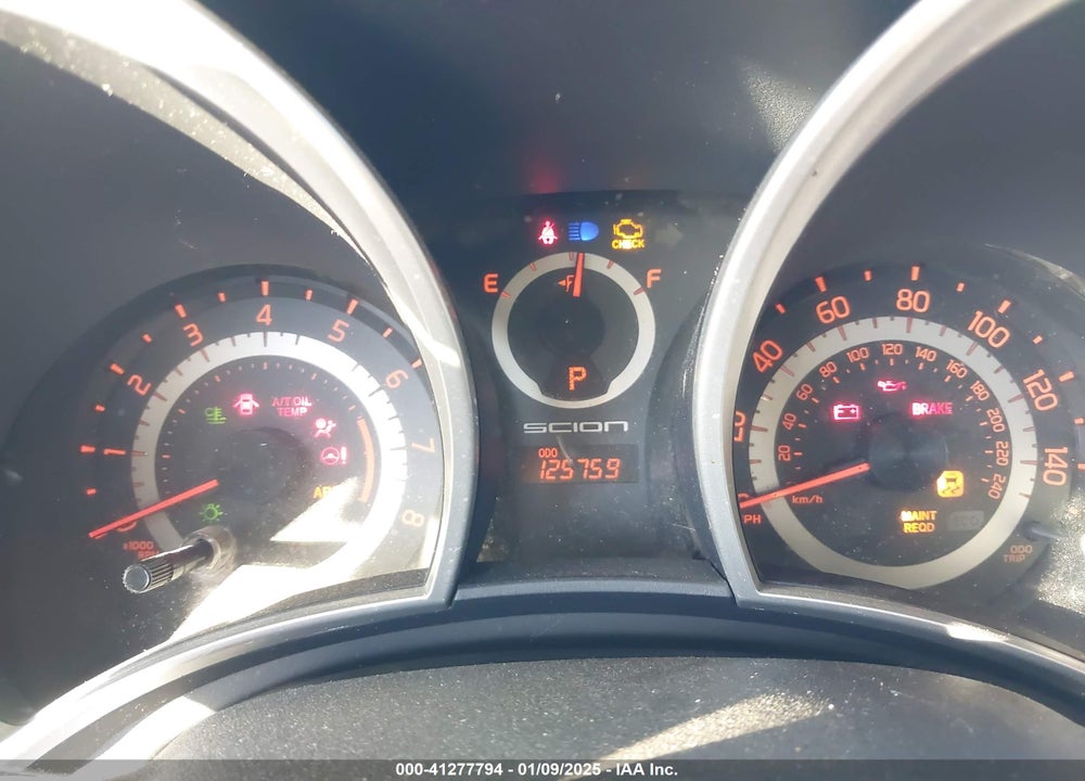 2014 SCION TC 10 SERIES VIN: JTKJF5C76E3069251