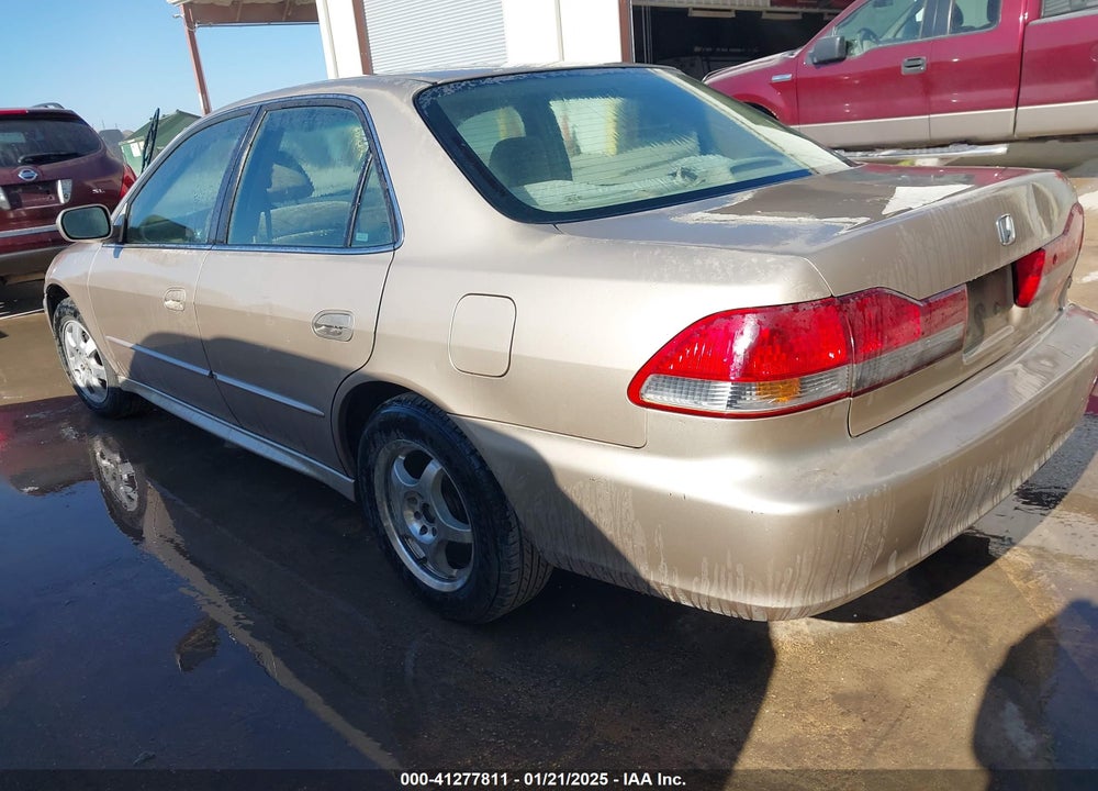 2001 HONDA ACCORD 2.3 EX VIN: 1HGCG56651A091619