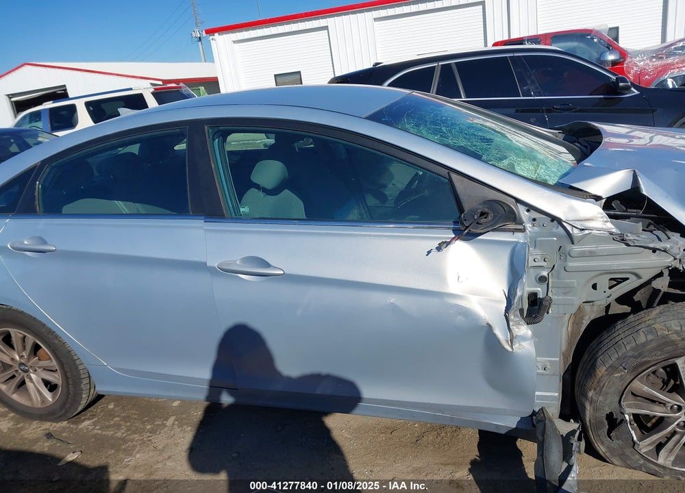 2013 HYUNDAI SONATA VIN: 5NPEB4AC5DH600053
