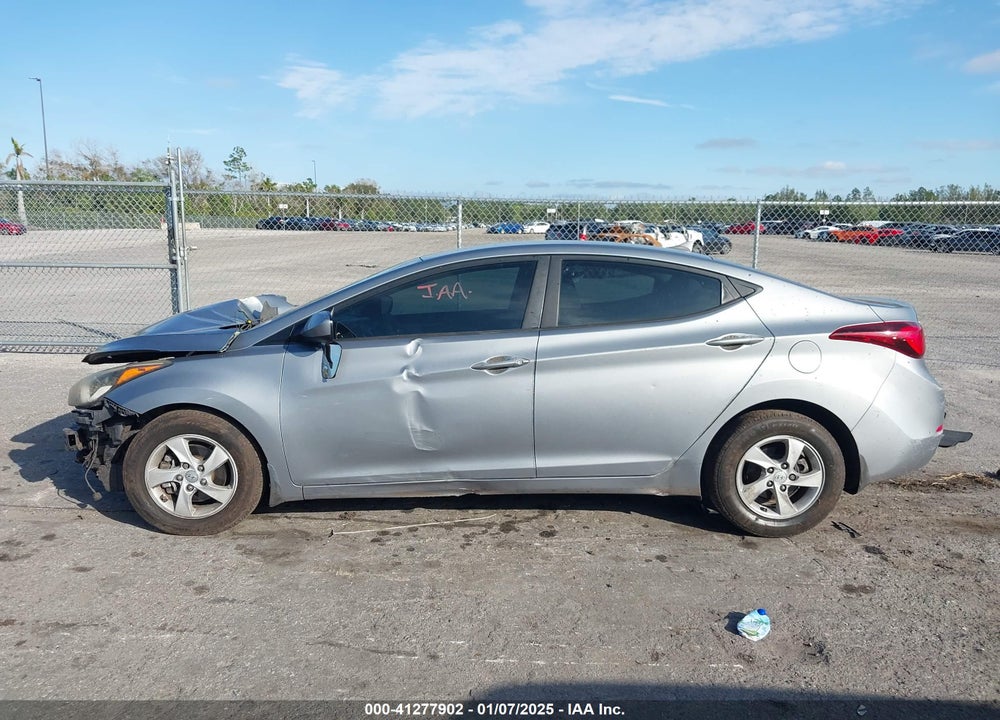 2015 HYUNDAI ELANTRA VIN: KMHDH4AE6FU423707
