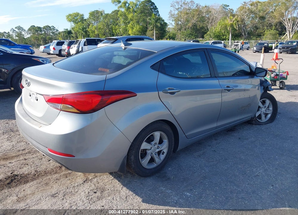 2015 HYUNDAI ELANTRA VIN: KMHDH4AE6FU423707
