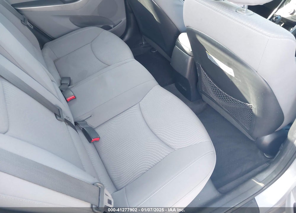 2015 HYUNDAI ELANTRA VIN: KMHDH4AE6FU423707