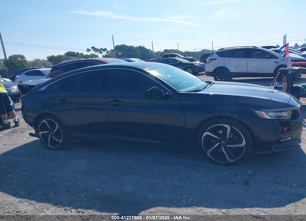 2018 HONDA ACCORD VIN: 1HGCV1F3XJA269058