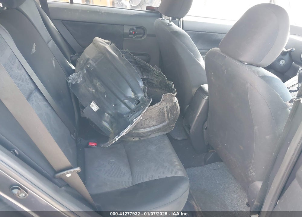 2011 SCION XB VIN: JTLZE4FE3B1124719