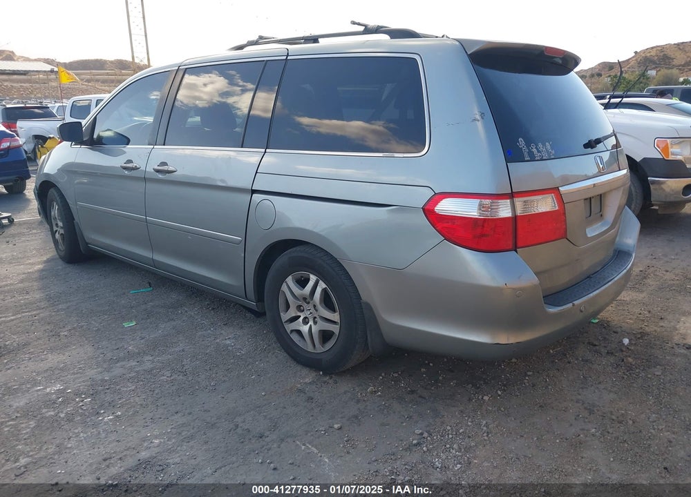 2006 HONDA ODYSSEY TOURING VIN: 5FNRL38806B058873