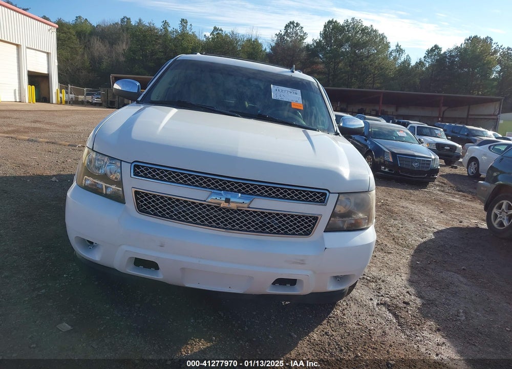 2011 CHEVROLET TAHOE LTZ VIN: 1GNSCCE01BR175342