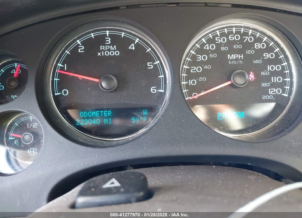 2011 CHEVROLET TAHOE LTZ VIN: 1GNSCCE01BR175342