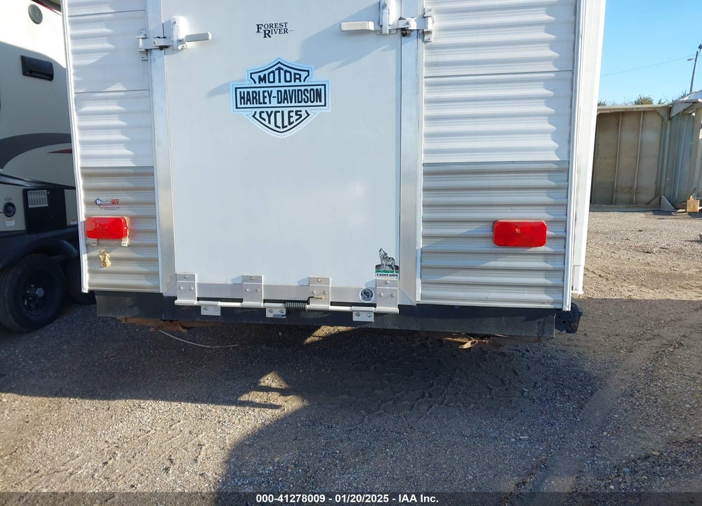 2010 CHEROKEE CAMPER TRLR VIN: 4X4TCKU22AK011173