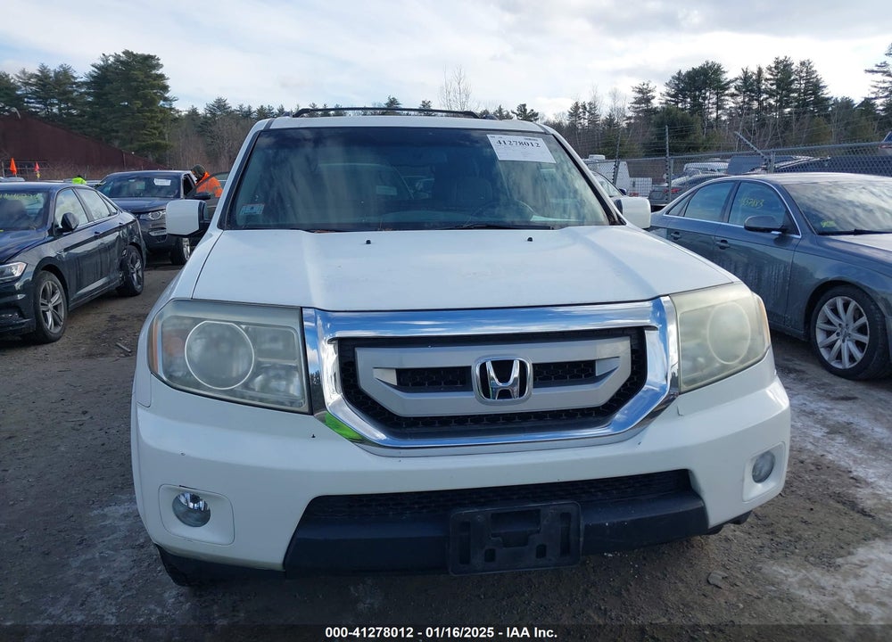 2010 HONDA PILOT EX-L VIN: 5FNYF4H59AB026611