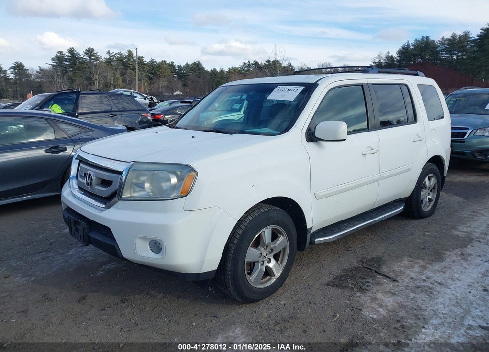 2010 HONDA PILOT EX-L VIN: 5FNYF4H59AB026611