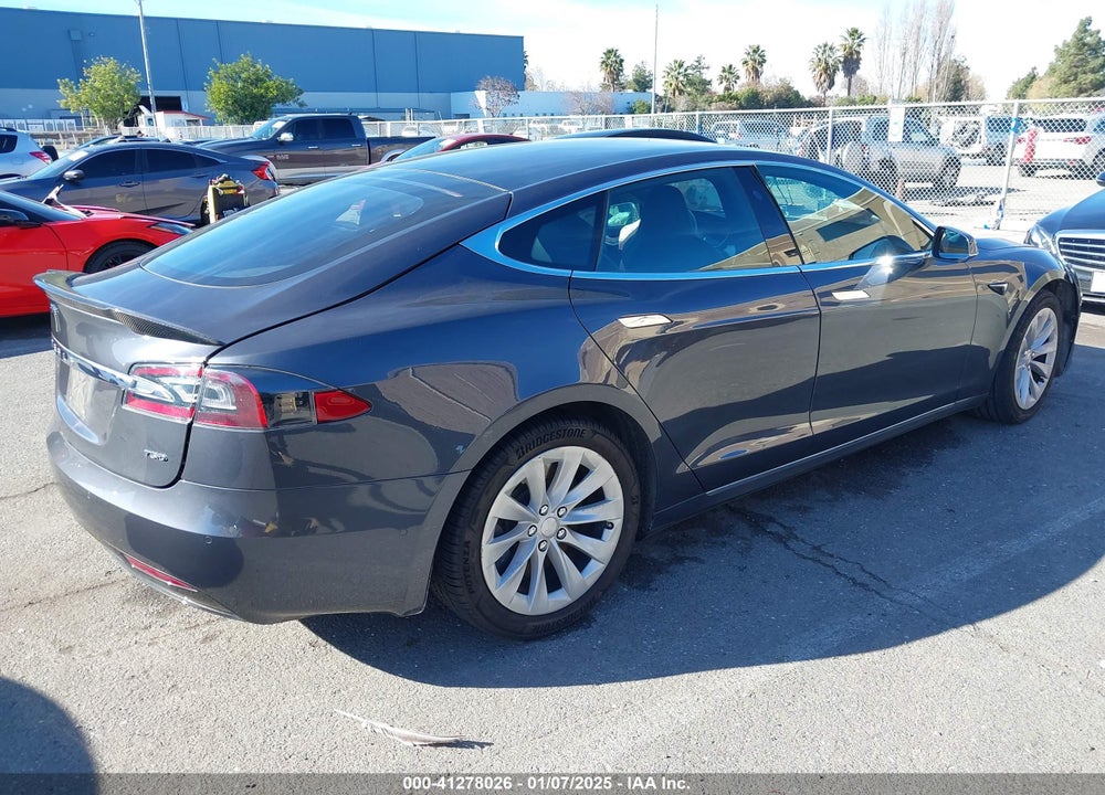 2018 TESLA MODEL S VIN: 5YJSA1E20JF247978