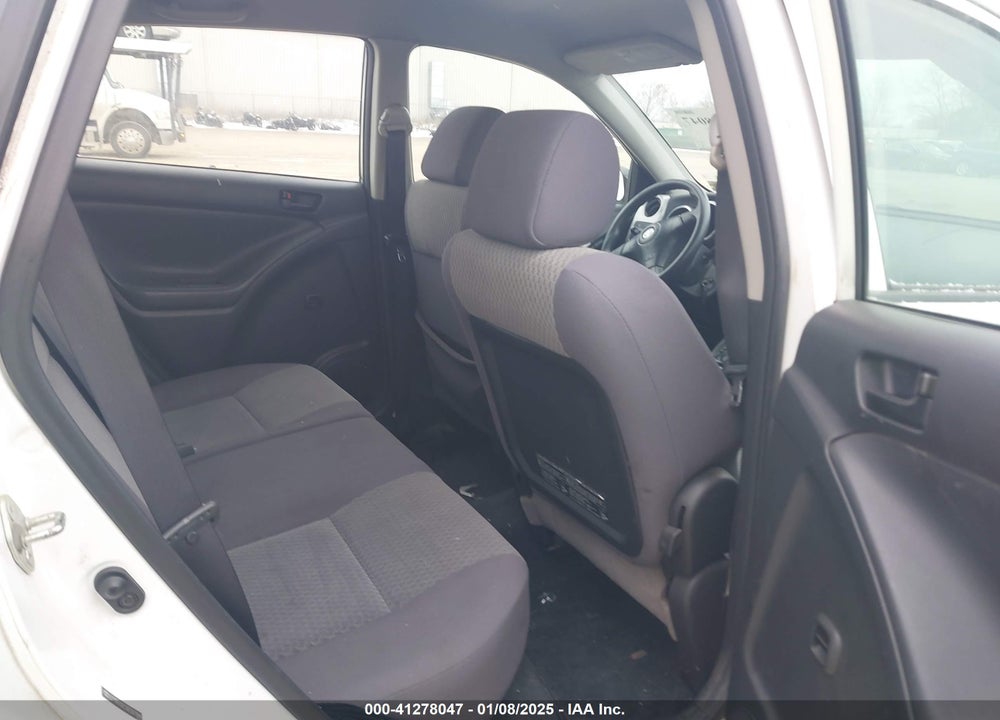 2006 TOYOTA MATRIX VIN: 2T1KR32E36C561946