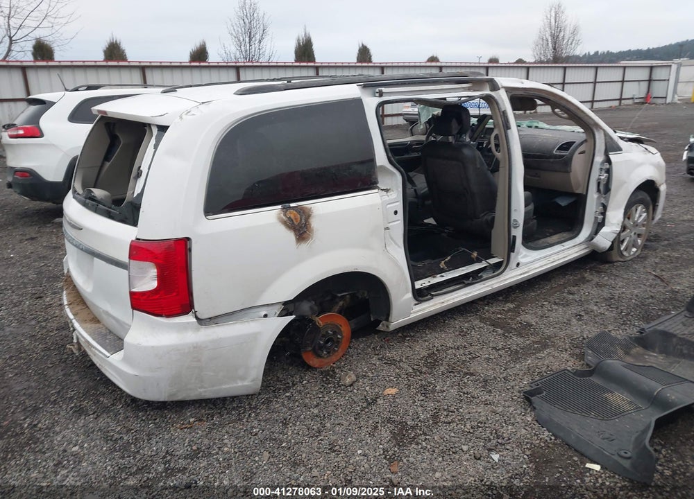 2015 CHRYSLER TOWN & COUNTRY TOURING VIN: 2C4RC1BG6FR545620