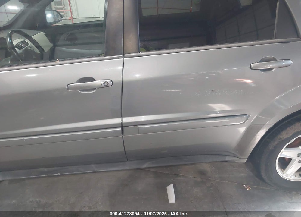 2005 CHEVROLET EQUINOX LT VIN: 2CNDL63F256053529