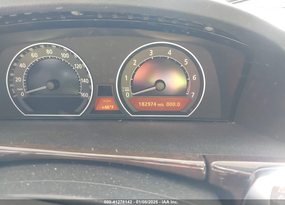 2008 BMW 750LI VIN: WBAHN83548DT80424