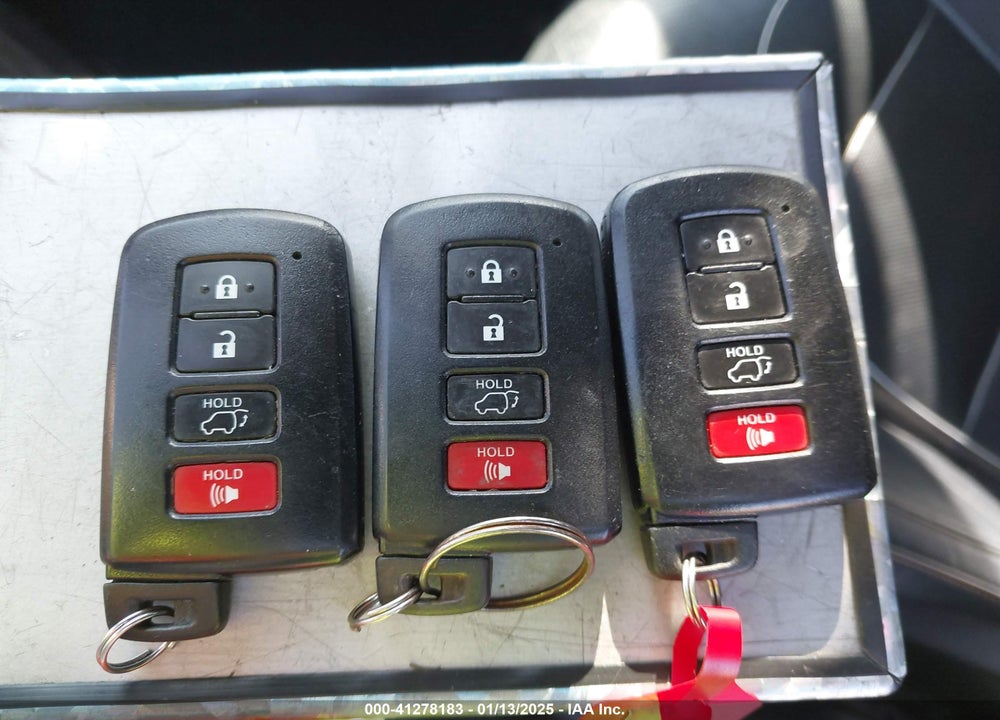 2014 TOYOTA HIGHLANDER HYBRID LIMITED PLATINUM V6 VIN: 5TDDCRFH8ES005834