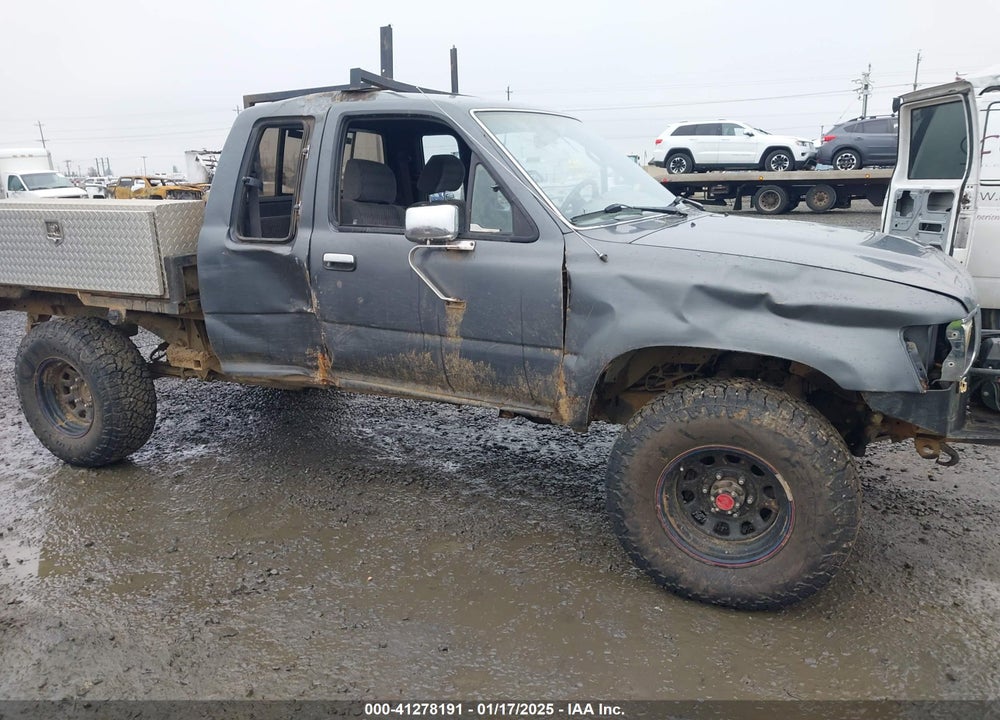 1994 TOYOTA PICKUP 1/2 TON EX LONG WHLBS SR5 VIN: JT4VN13G8R5132574
