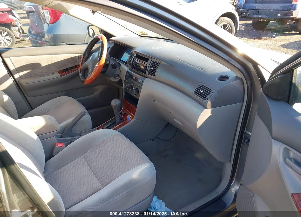 2008 TOYOTA COROLLA LE VIN: 2T1BR32E58C871633