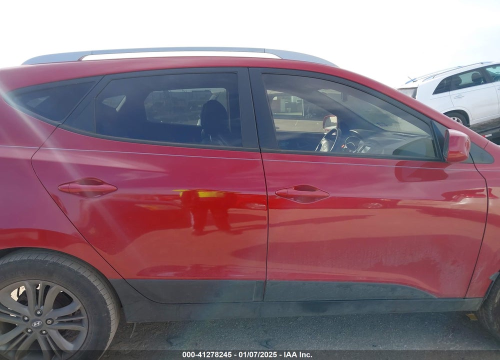 2014 HYUNDAI TUCSON SE VIN: KM8JU3AG9EU846595