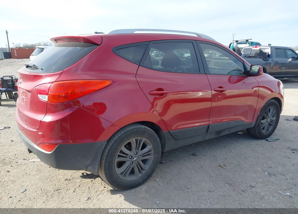 2014 HYUNDAI TUCSON SE VIN: KM8JU3AG9EU846595