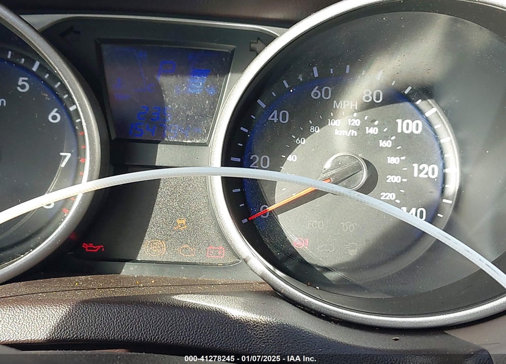 2014 HYUNDAI TUCSON SE VIN: KM8JU3AG9EU846595