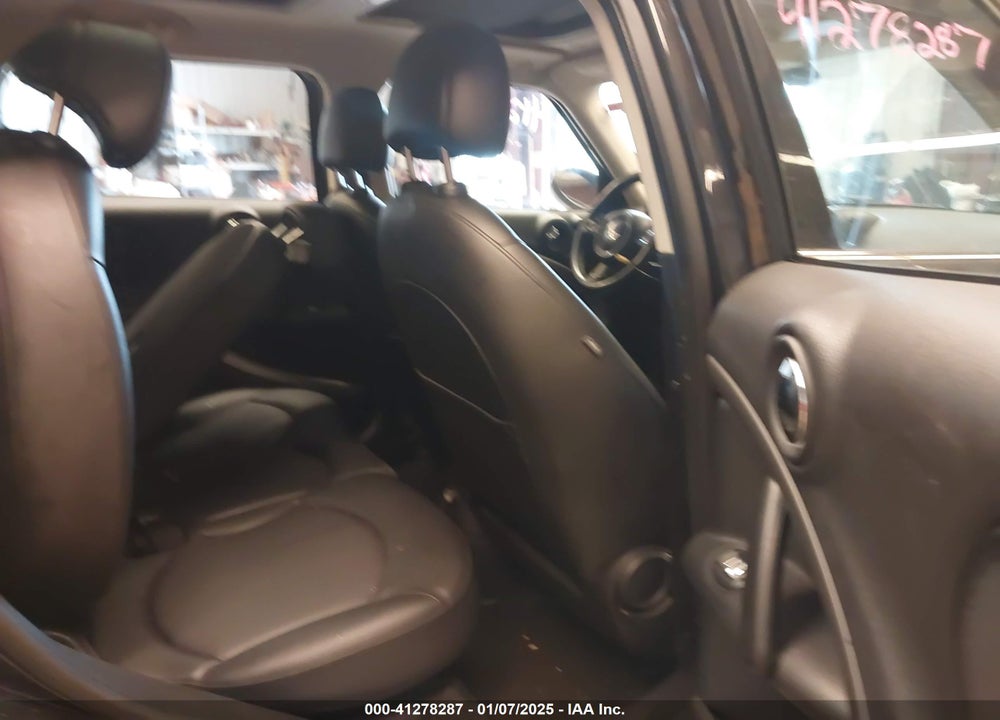 2013 MINI COUNTRYMAN COOPER VIN: WMWZB3C59DWM08877