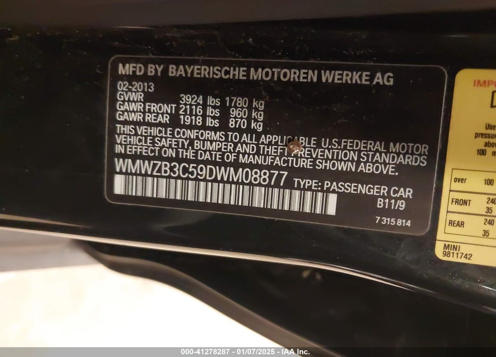 2013 MINI COUNTRYMAN COOPER VIN: WMWZB3C59DWM08877