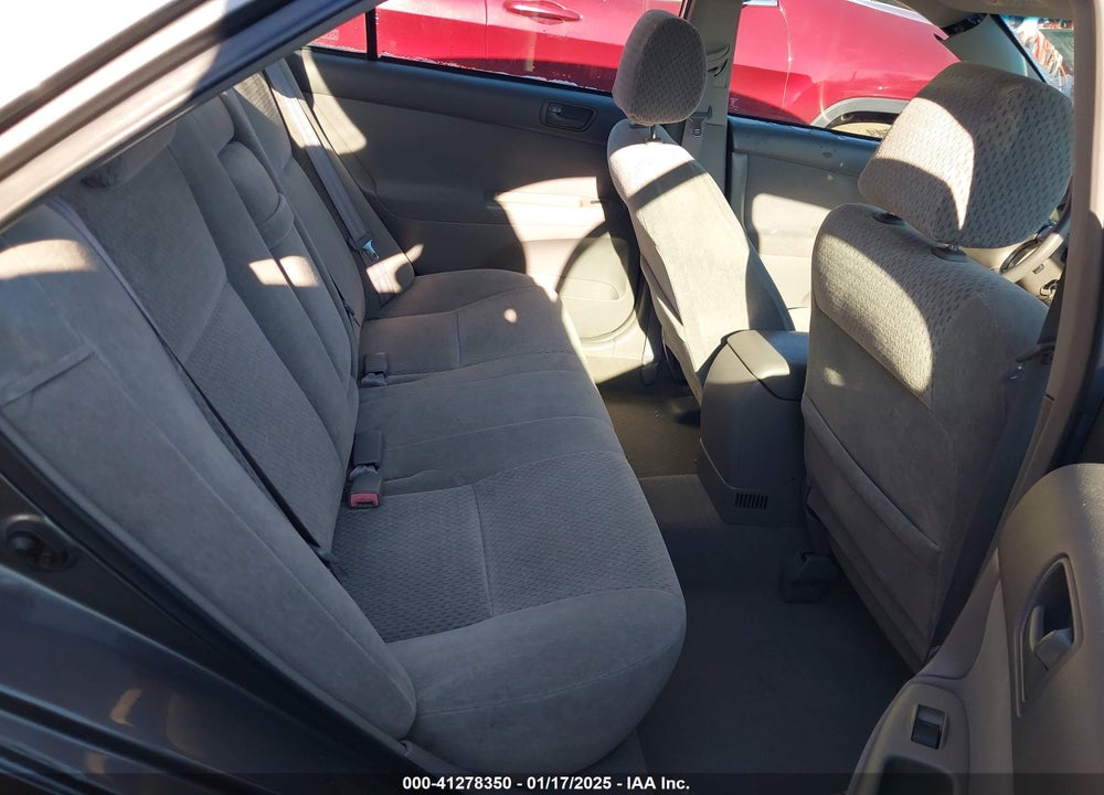 2002 TOYOTA CAMRY LE VIN: 4T1BE32KX2U640749