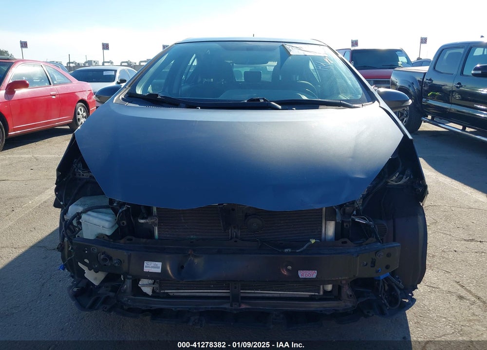 2013 TOYOTA PRIUS C THREE VIN: JTDKDTB39D1557544