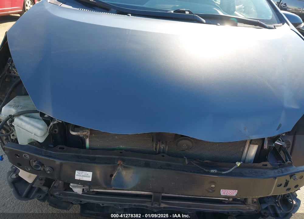 2013 TOYOTA PRIUS C THREE VIN: JTDKDTB39D1557544