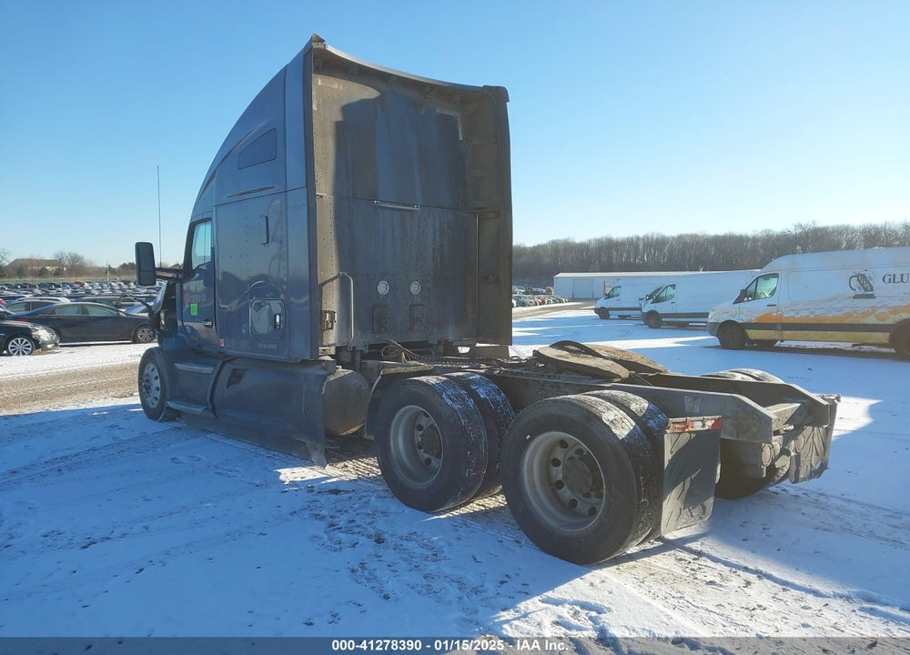 2021 KENWORTH T680 VIN: 1XKYD49X5MJ456059