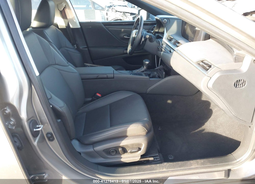 2019 LEXUS ES 350 VIN: 58ABZ1B18KU036772