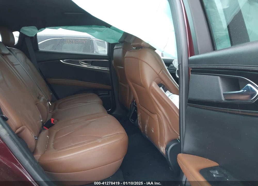 2022 LINCOLN NAUTILUS VIN: 2LMPJ8K95NBL17025