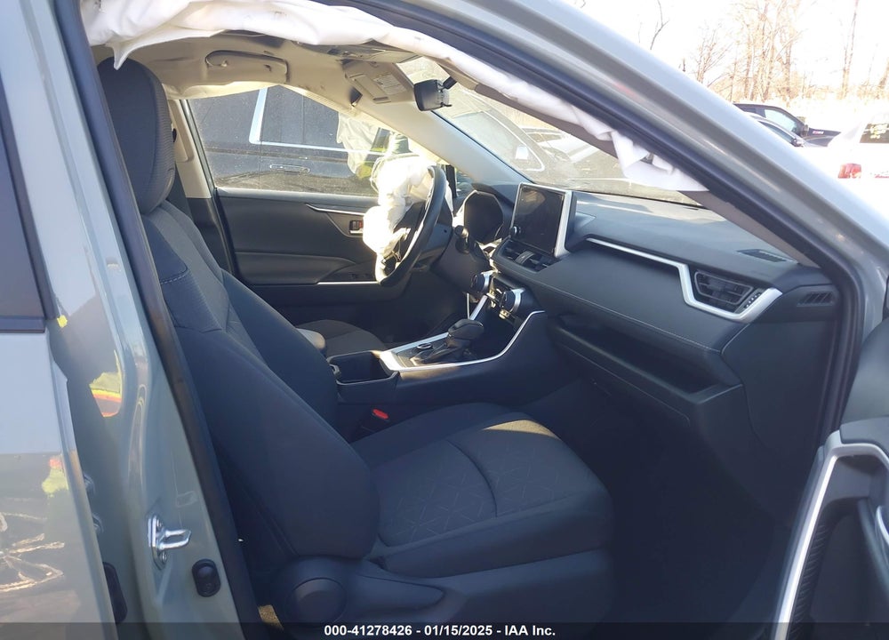 2023 TOYOTA RAV4 HYBRID XLE VIN: 4T3RWRFV9PU095905