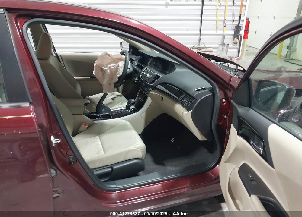 2016 HONDA ACCORD LX VIN: 1HGCR2F30GA008153