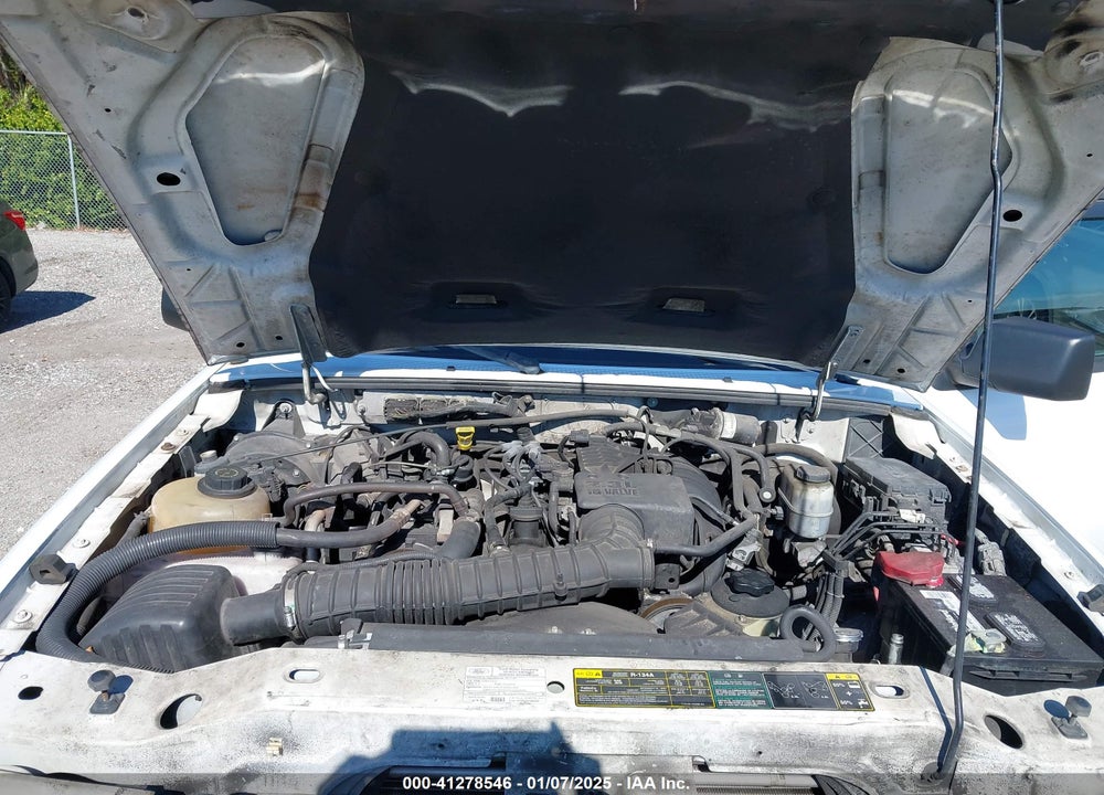 2011 FORD RANGER XLT VIN: 1FTKR1ED8BPA26355