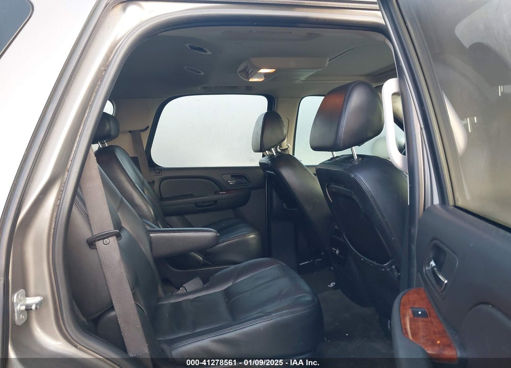 2008 CHEVROLET TAHOE LTZ VIN: 1GNFK13008J129388