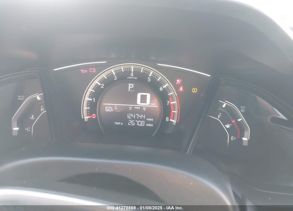 2018 HONDA CIVIC VIN: 2HGFC2F56JH528284